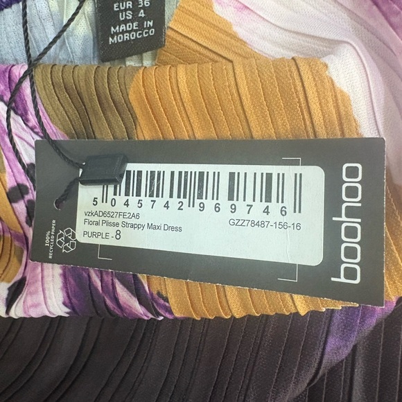 Boohoo Floral Maxi Dress - Picture 9 of 10